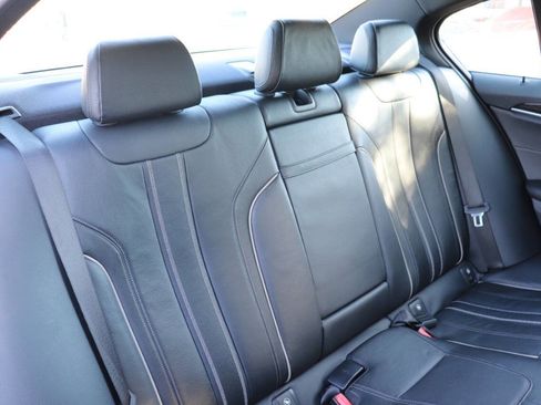 Used 2017 BMW 530i image 36