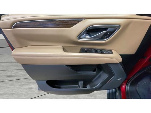 Used 2023 Chevrolet Tahoe Premier image 10