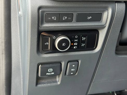 Used 2023 Ford F150 Lariat w/ Equipment Group 502A High AWD/4WD image 23