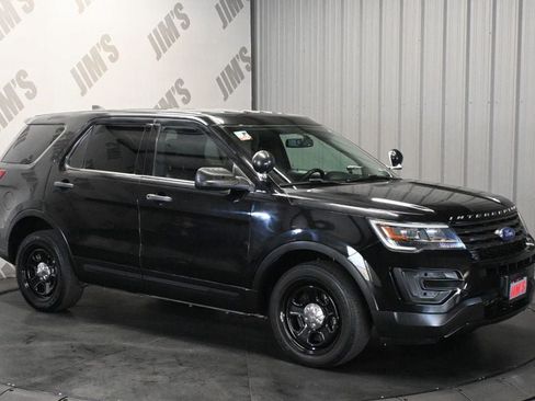 Used 2019 Ford Explorer 4WD Police Interceptor image 3