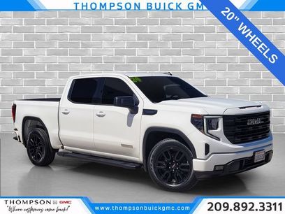 Certified 2024 GMC Sierra 1500 Elevation w/ LPO, Elevation Black Package