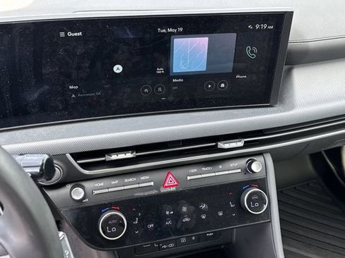 Certified 2024 Hyundai Sonata SEL w/ Convenience Package FWD image 27