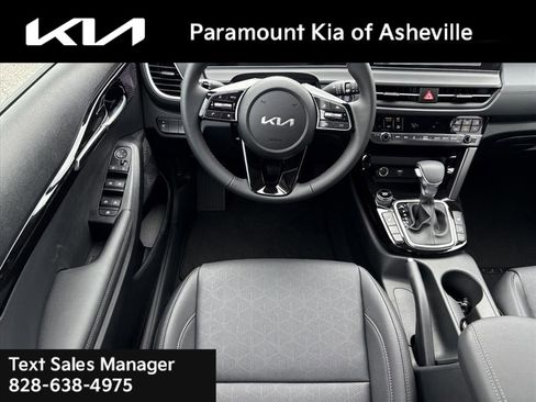 New 2026 Kia Seltos EX image 24