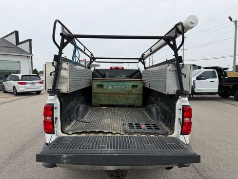 Used 2019 Chevrolet Silverado 2500 W/T w/ WT Convenience Package RWD image 4