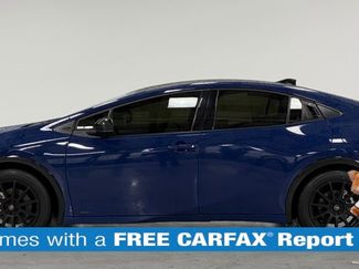 Used 2024 Toyota Prius XLE video 2