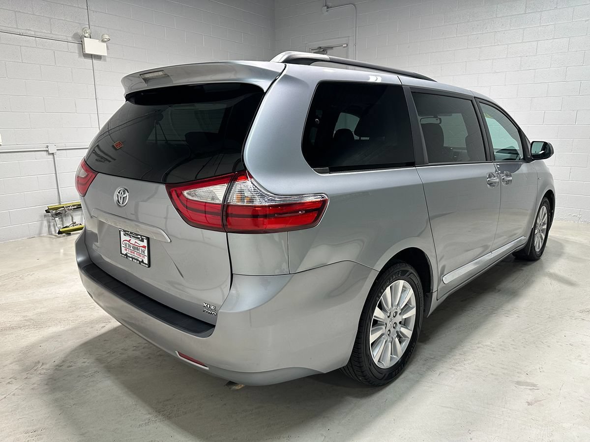 Used 2017 Toyota Sienna XLE w/ Protection Package AWD/4WD image 5
