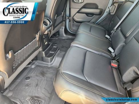 Used 2024 Jeep Wrangler Sahara w/ Safety Group image 28