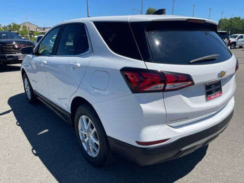 Used 2024 Chevrolet Equinox LT AWD/4WD image 7