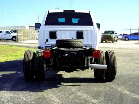 New 2026 RAM 3500 Tradesman AWD/4WD image 7