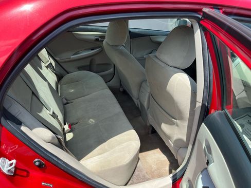 Used 2011 Toyota Corolla LE FWD image 27