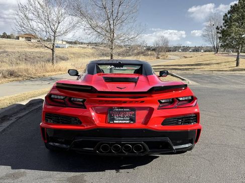 Used 2025 Chevrolet Corvette Z06 image 7