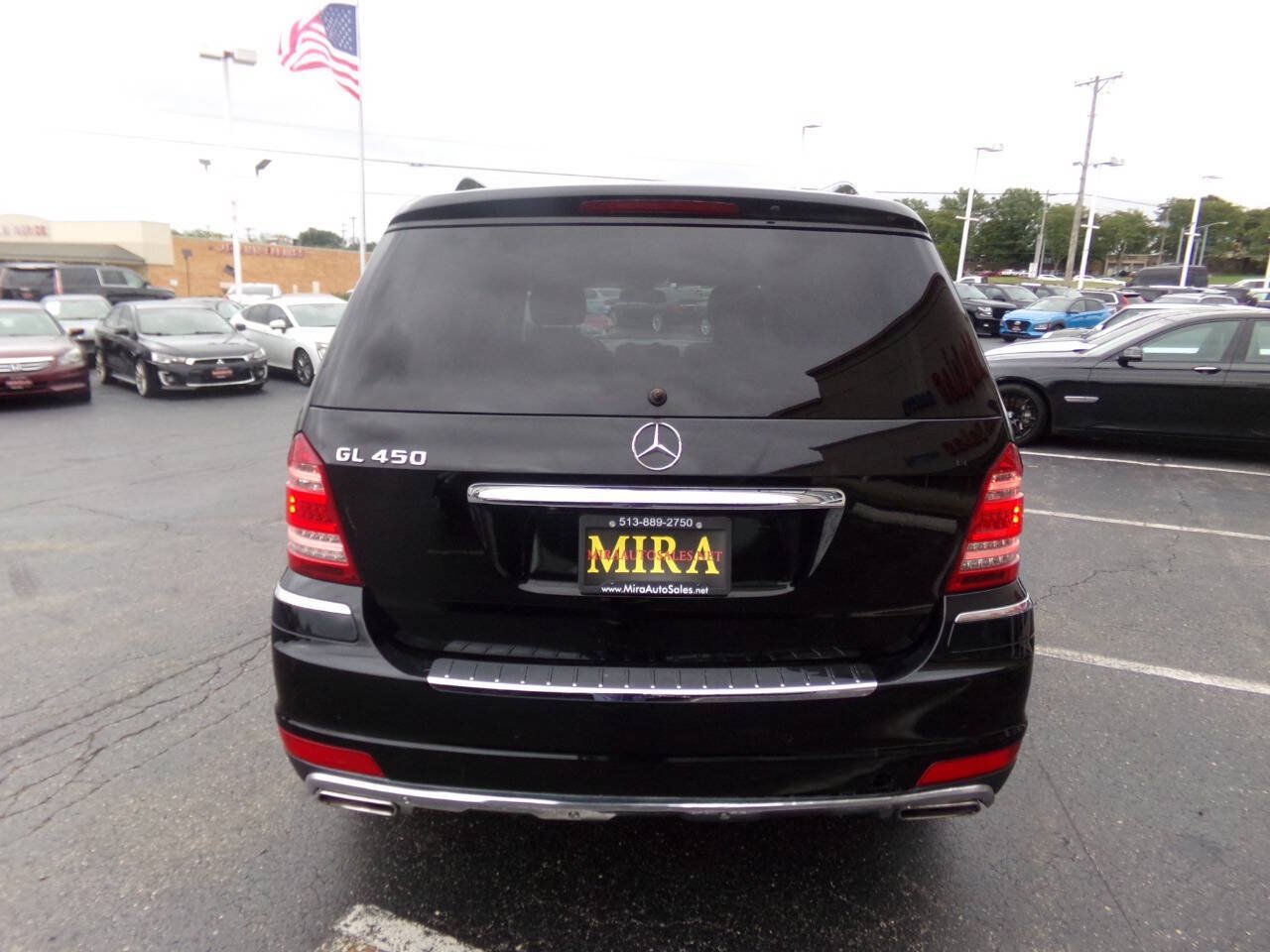 Used 2010 Mercedes-Benz GL 450 4MATIC w/ Premium 1 Pkg image 3