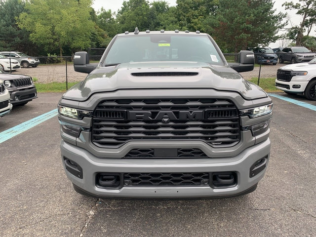 New 2026 RAM 2500 Big Horn AWD/4WD image 7