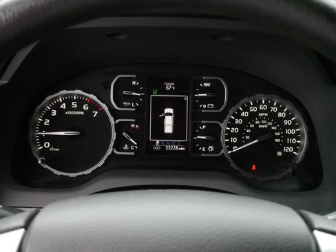 Certified 2021 Toyota Tundra SR5 w/ TRD Off-Road Plus Package AWD/4WD image 21