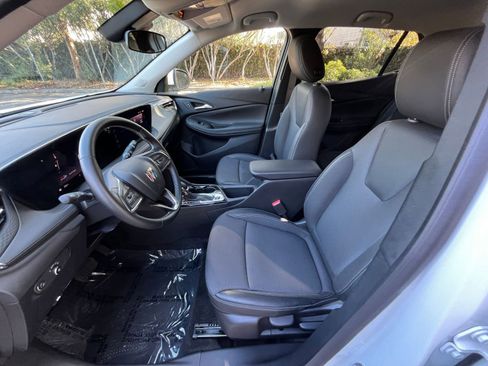 Used 2025 Buick Encore GX Preferred image 24