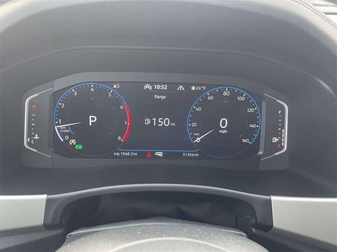 Used 2021 Volkswagen Atlas Cross Sport SEL R-Line image 26