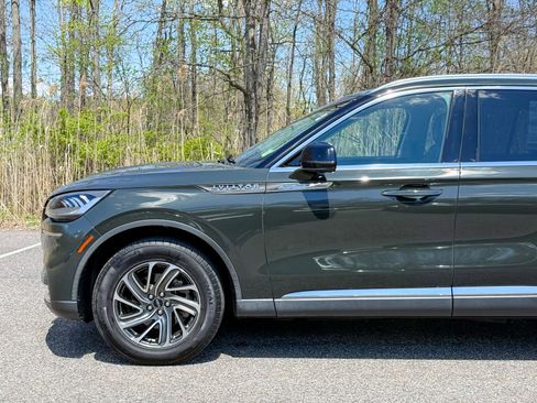 Certified 2022 Lincoln Aviator AWD w/ Elements Package image 9