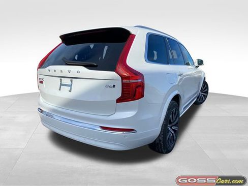 Used 2024 Volvo XC90 B6 Plus image 3