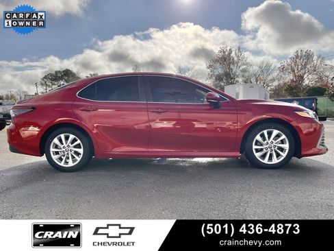 Used 2023 Toyota Camry LE image 8