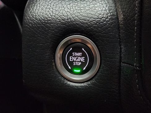 Used 2021 GMC Yukon Denali w/ Denali Ultimate Package AWD/4WD image 42