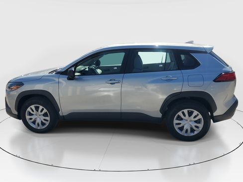 Certified 2024 Toyota Corolla Cross L FWD image 6