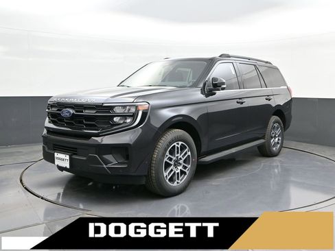 New 2025 Ford Expedition Active image 1