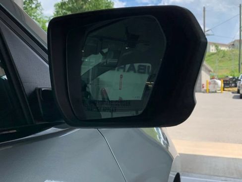 Used 2024 Chevrolet Equinox RS w/ LPO, Floor Liner Package AWD/4WD image 15
