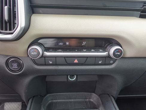 Used 2025 MAZDA CX-50 AWD 2.5 S w/ Premium Package image 24