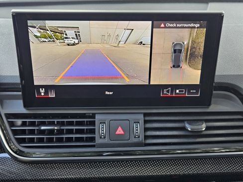 Used 2023 Audi SQ5 Premium Plus image 17