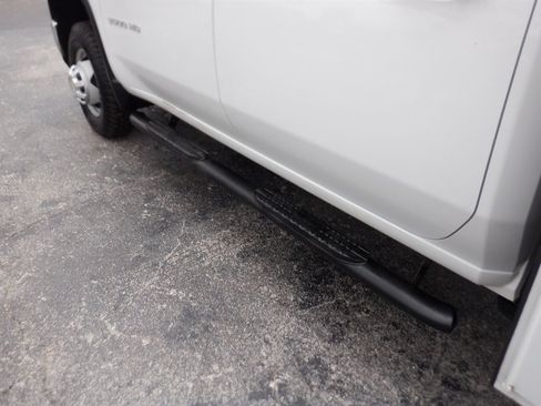 Used 2024 Chevrolet Silverado 3500 W/T w/ WT Convenience Package AWD/4WD image 9