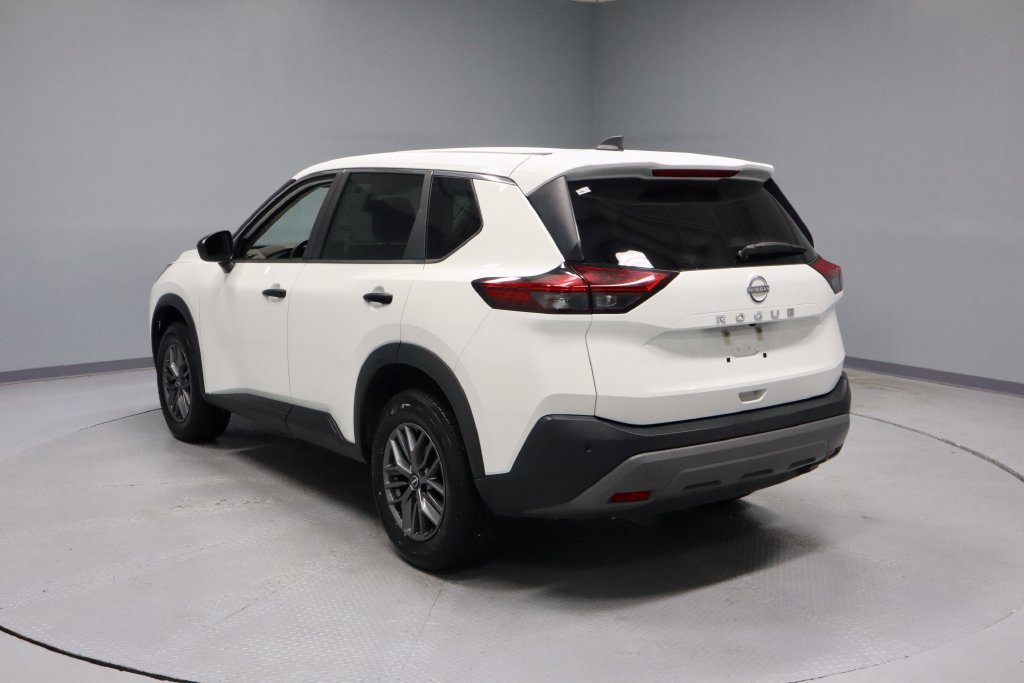 Used 2023 Nissan Rogue S FWD image 9