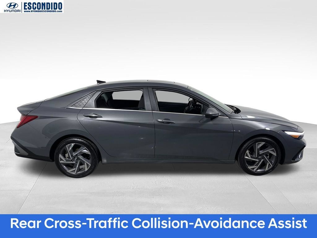 Certified 2025 Hyundai Elantra SEL FWD image 7