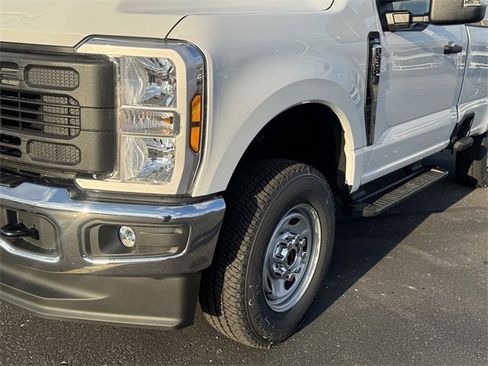 New 2026 Ford F350 XL w/ XL Chrome Package image 7