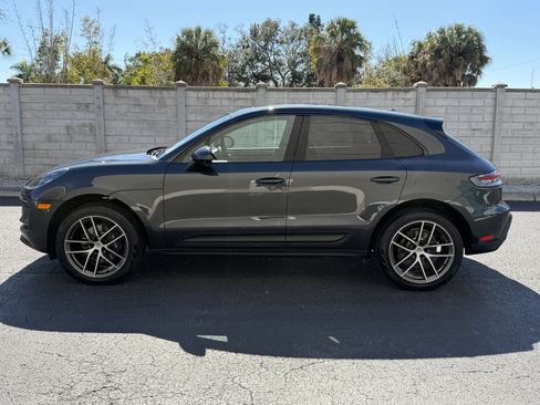 New 2025 Porsche Macan image 2
