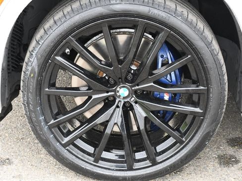 Used 2020 BMW X5 M50i w/ Executive Package image 4