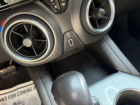 Used 2020 Chevrolet Blazer LT image 35