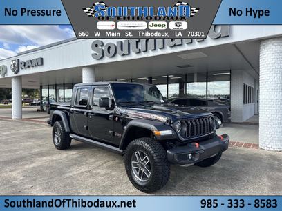 Used 2024 Jeep Gladiator Mojave w/ Convenience Group