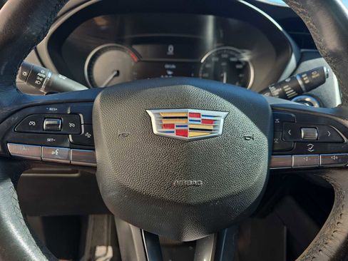 Used 2020 Cadillac XT4 Premium Luxury image 21