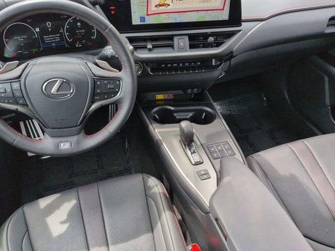 Used 2025 Lexus UX 300h FWD image 26