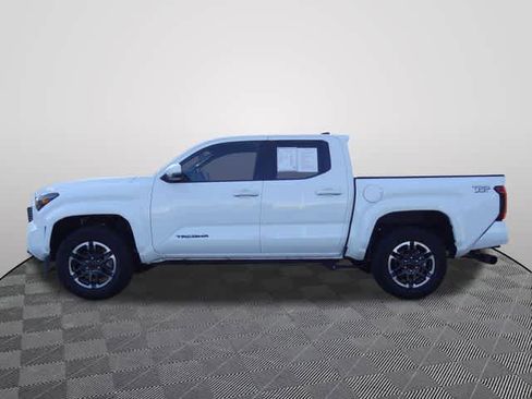 Used 2025 Toyota Tacoma TRD Sport w/ TRD Sport Upgrade Package AWD/4WD image 2
