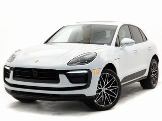 New 2025 Porsche Macan video 1