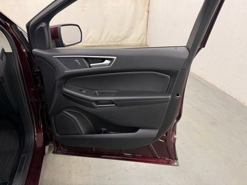 Used 2024 Ford Edge SEL w/ Convenience Package AWD/4WD image 9