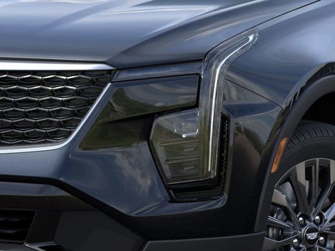 New 2025 Cadillac XT4 Premium Luxury image 40