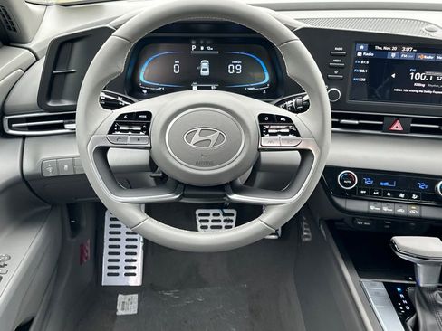 New 2026 Hyundai Elantra Sport image 11