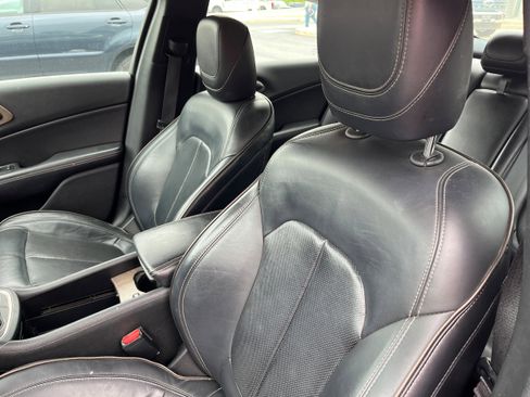 Used 2015 Chrysler 200 C w/ Navigation & Sound Group I AWD/4WD image 7