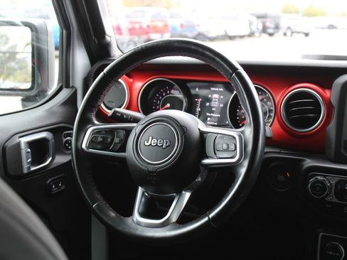 Used 2018 Jeep Wrangler Unlimited Rubicon AWD/4WD image 20