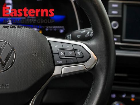 Used 2024 Volkswagen Jetta SE image 16