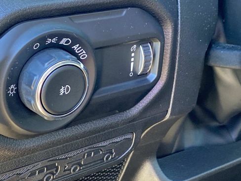 Certified 2025 Jeep Wrangler Sport S image 23