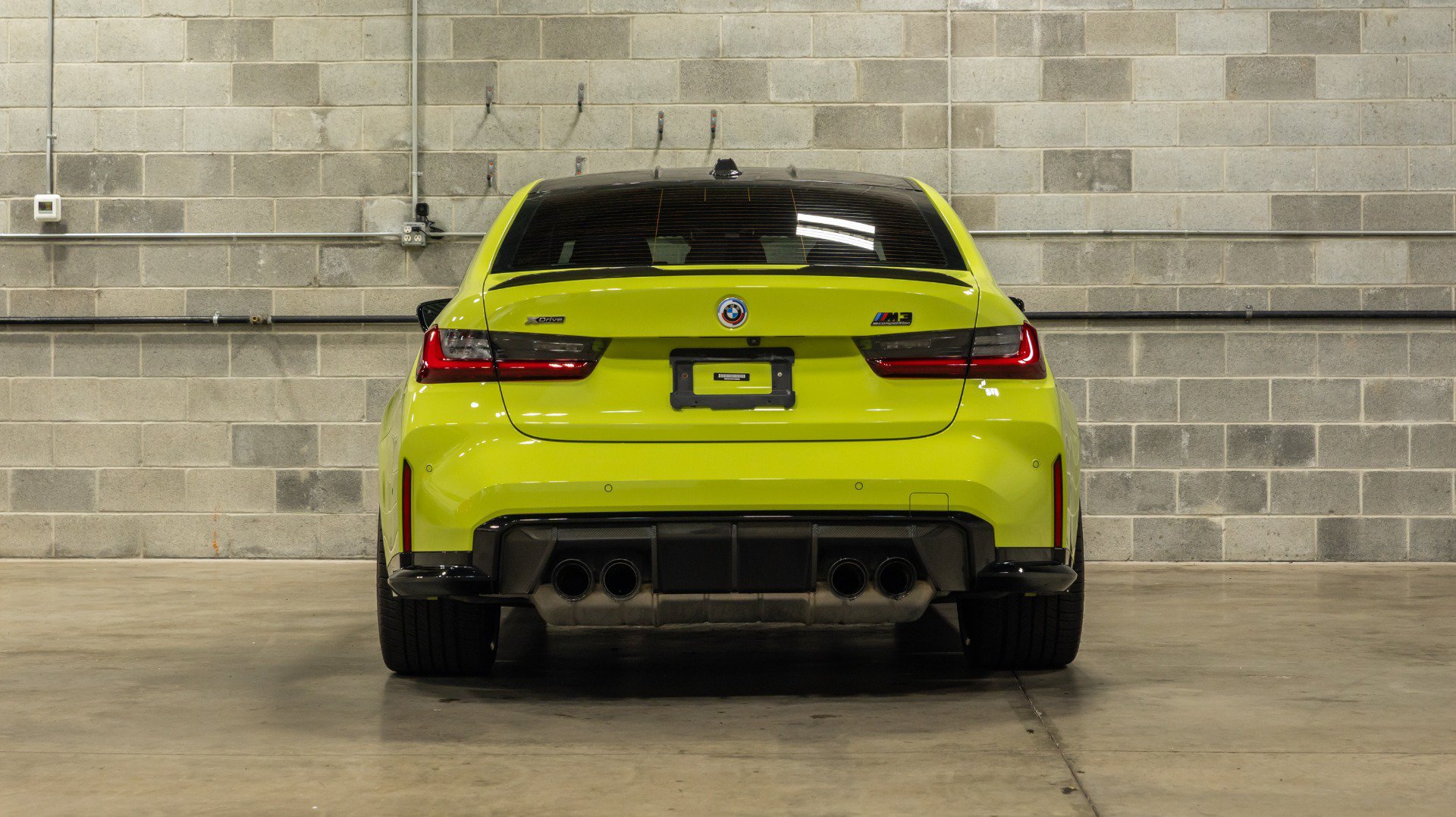 Used 2023 BMW M3 Competition w/ M Carbon Exterior Package AWD/4WD image 8