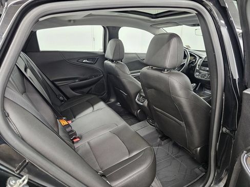 Used 2019 Chevrolet Malibu Premier w/ Sun and Wheel Package FWD image 28
